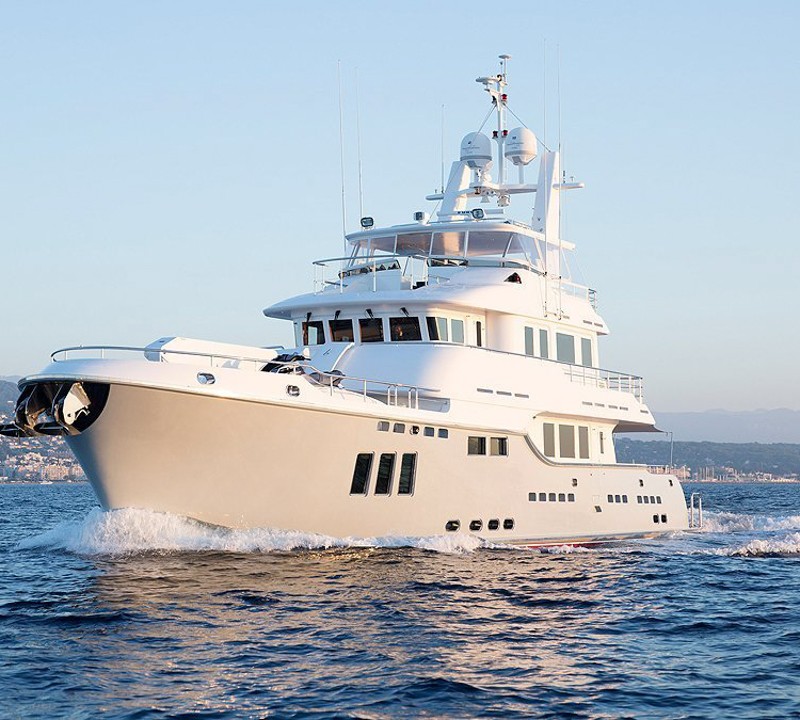 Yacht AROHA, Nordhavn | CHARTERWORLD Luxury Superyacht Charters